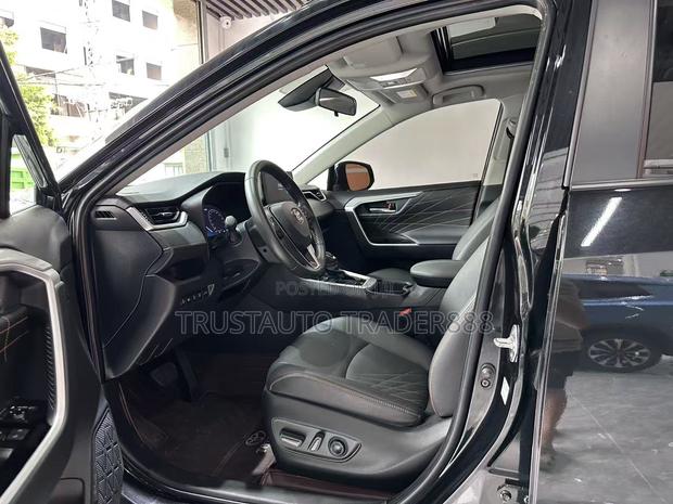 Toyota RAV4 2023 Black
