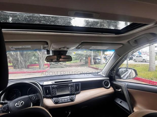 Toyota RAV4 2017
