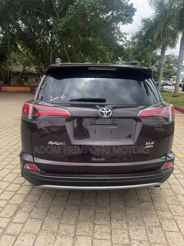 Toyota RAV4 2017
