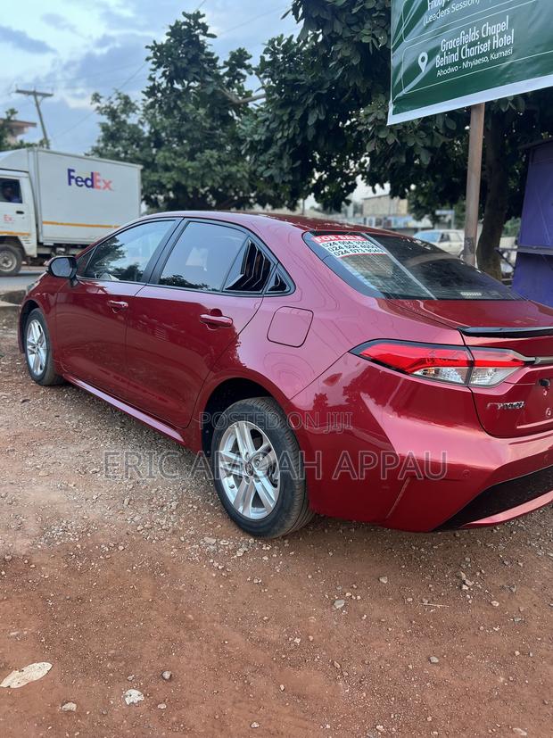 Toyota Corolla 2020 White