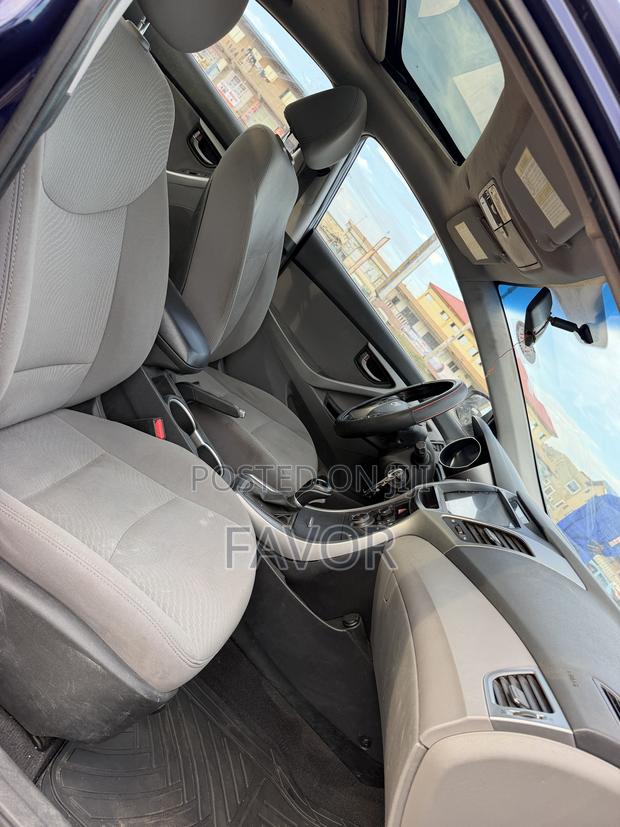 Hyundai Elantra GLS Sedan FWD (1.8L 4cyl 6A) 2013 Blue