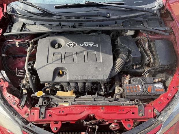 Toyota Corolla S 4dr Sedan (1.8L 4cyl CVT) 2016 Red