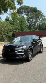 Mitsubishi Outlander Sport SE 2.4 2018 Black for sale
