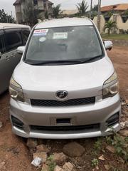 Toyota Voxy V 4WD 8-Seater 2010 Silver for sale