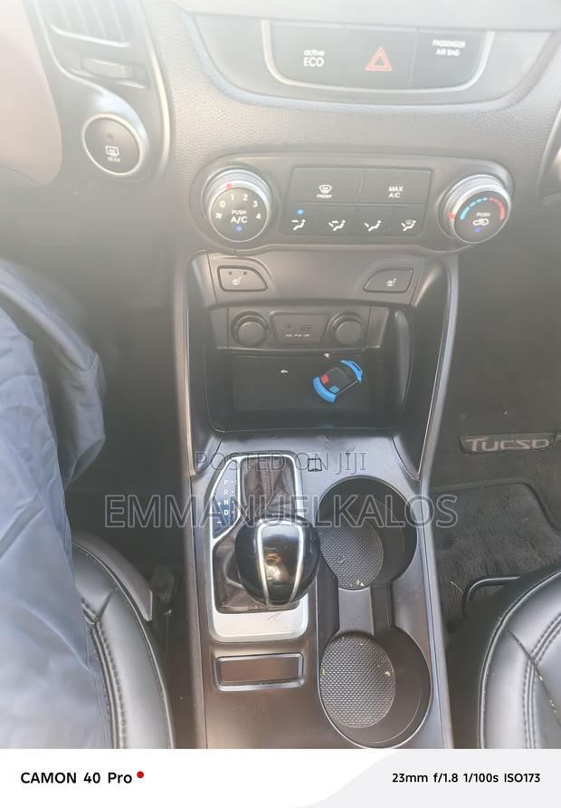 Hyundai Tucson 2014 Brown