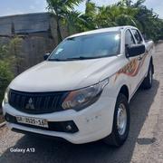 Mitsubishi L200 2015 White for sale