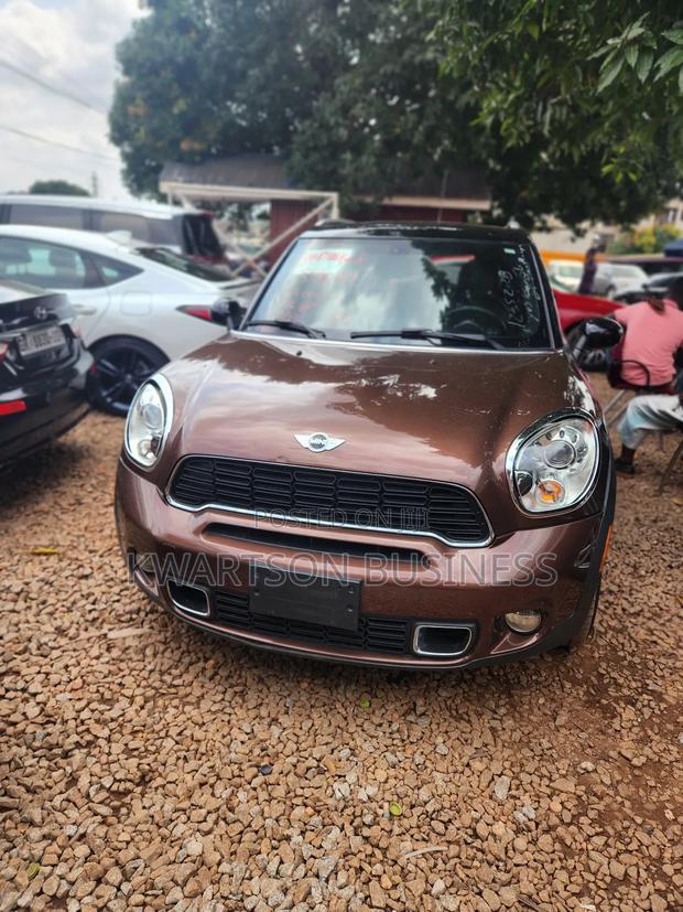 Mini Cooper 2016 Brown