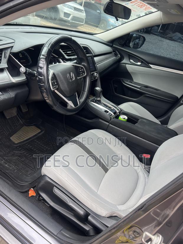 Honda Civic 2017 Gray