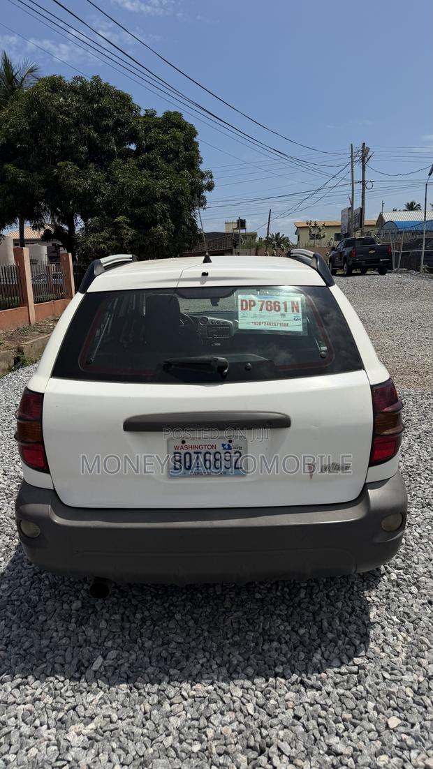 Pontiac Vibe 2007 White