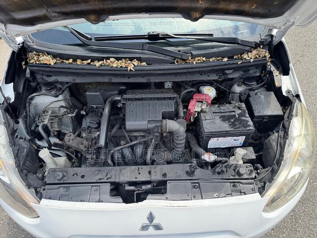 Mitsubishi Mirage DE 4dr Hatchback (1.2L 3cyl CVT) 2015 White