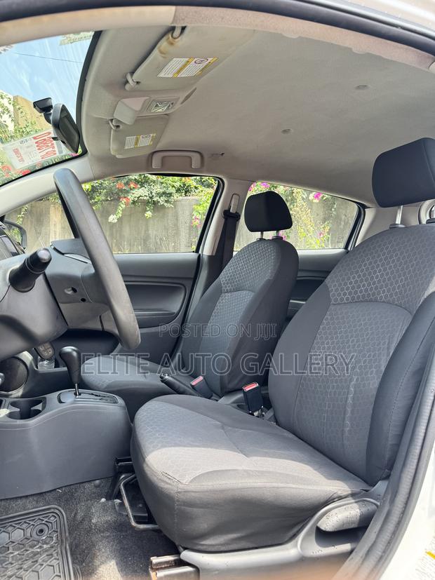 Mitsubishi Mirage DE 4dr Hatchback (1.2L 3cyl CVT) 2015 White