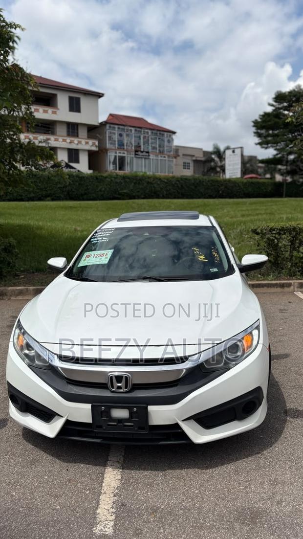 Honda Civic EX Sedan 2018 White