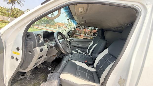 Nissan NV350 2016 White