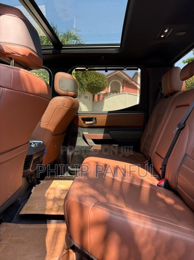 Toyota Tundra 1794 Edition CrewMax 5.5' Bed 2024 Black