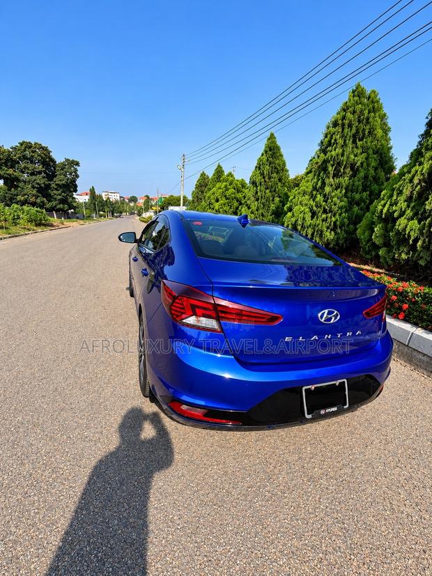 Hyundai Elantra SEL 2020 Blue