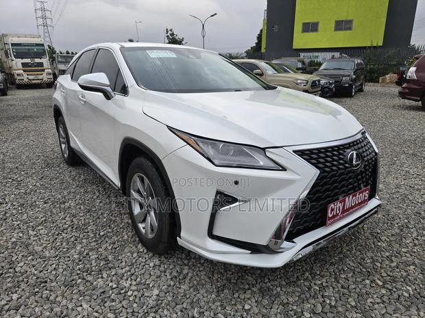 Lexus RX 350 FWD 2019 White