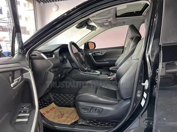 Toyota Venza 2021 Black