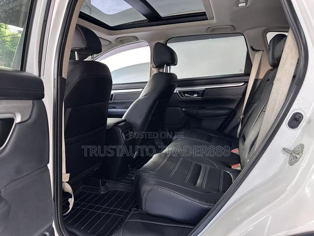 Honda CR-V EX FWD 2019 White