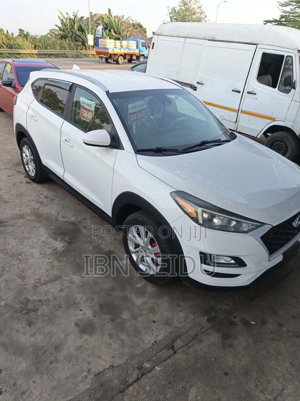 Hyundai Tucson 2019 White