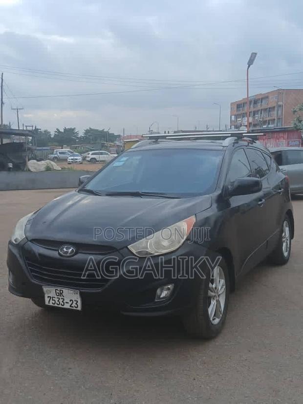 Hyundai Tucson GLS AWD 2012 Black