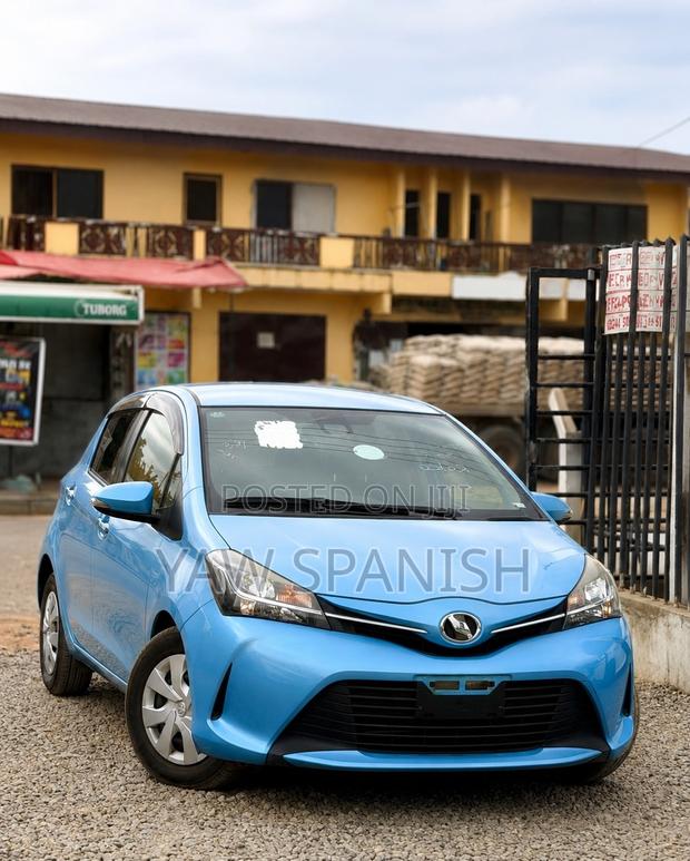 Toyota Vitz 2015 Blue