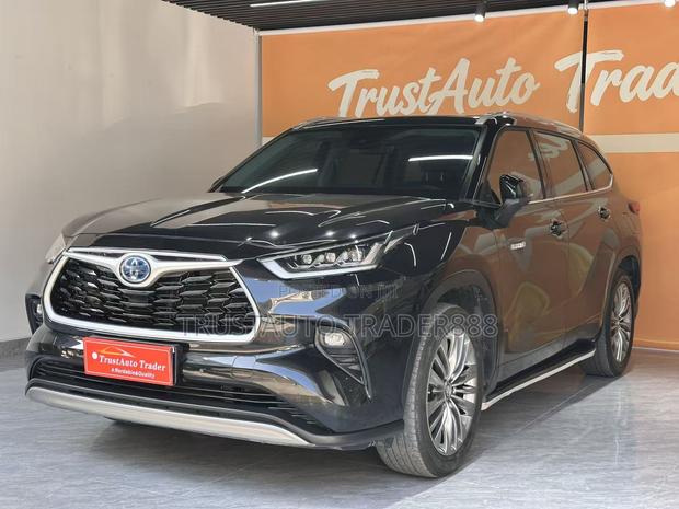 Toyota Highlander L 2022 Black