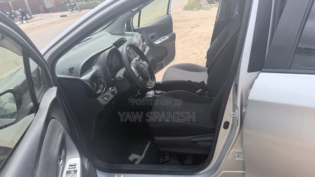 Toyota Vitz 1.3 FWD 3dr 2015 Silver
