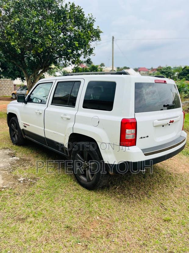 Jeep Patriot Latitude 4x4 2017 White