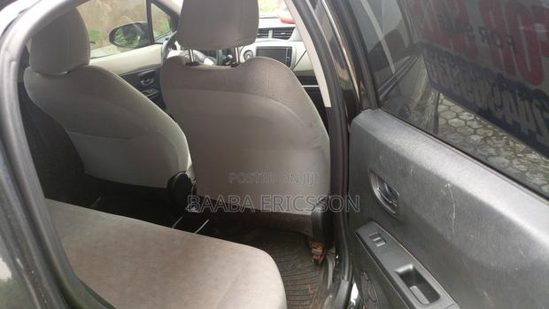 Toyota Vitz 2014 Black