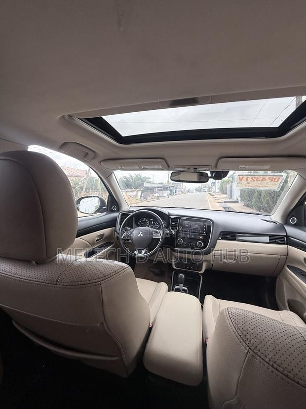 Mitsubishi Outlander SEL AWC 2018 Burgundy