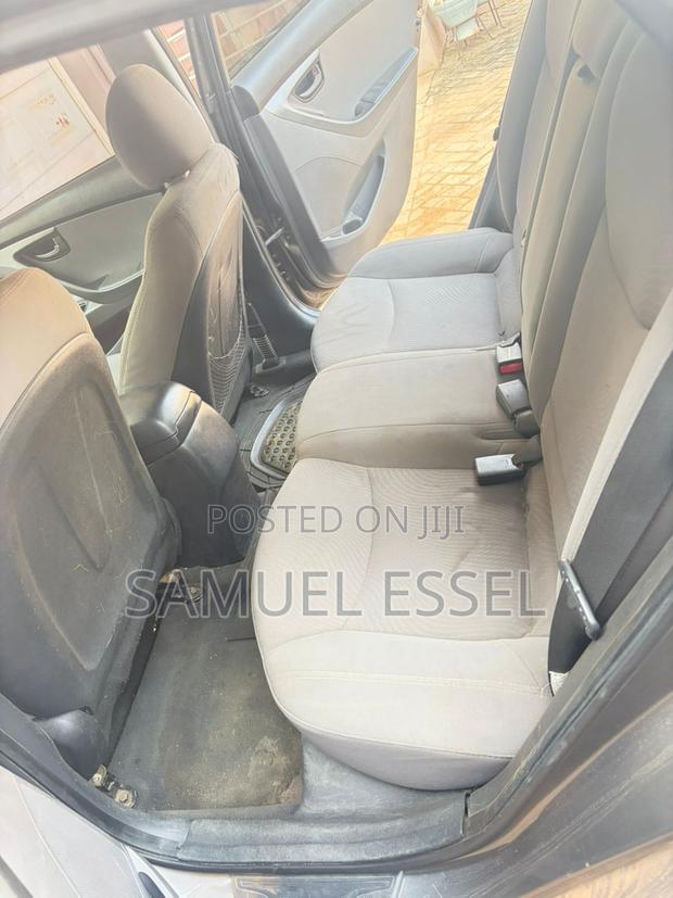 Hyundai Elantra 2013 Gray