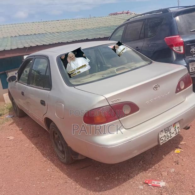 Toyota Corolla Sedan 2001 Silver