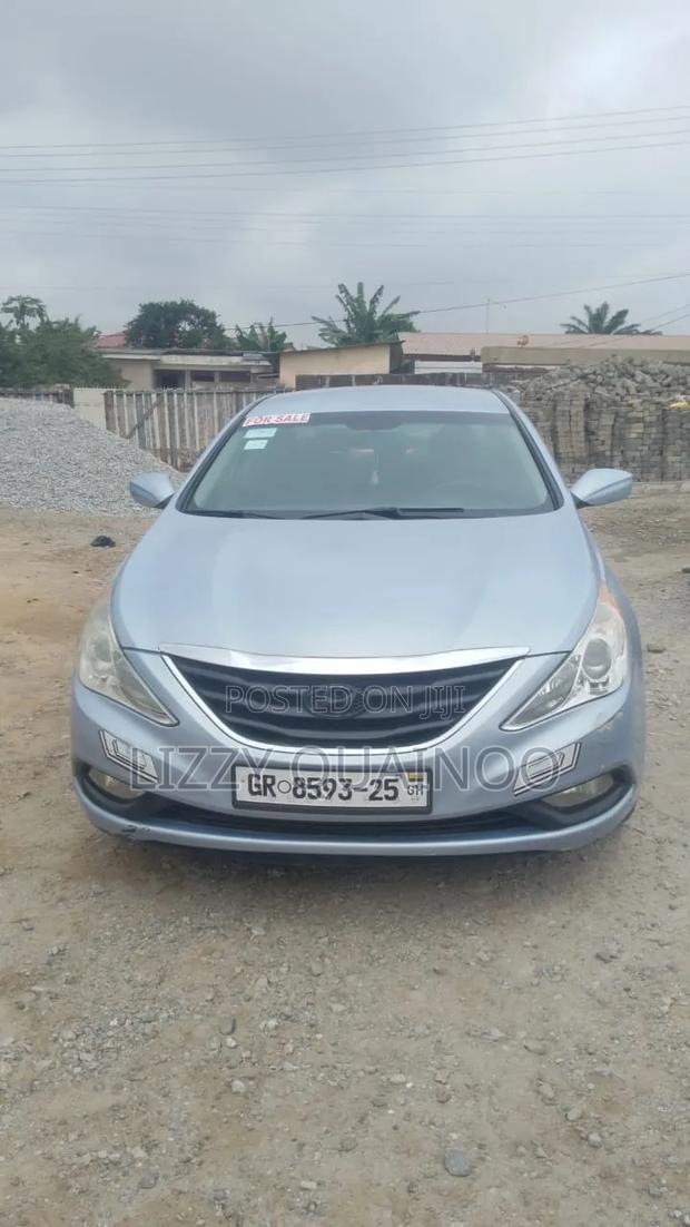 Hyundai Sonata Limited 2.0T Sedan (2.0L 4cyl 6A) 2012 Blue
