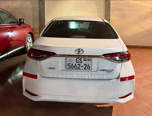 Toyota Corolla XSE 2020 White