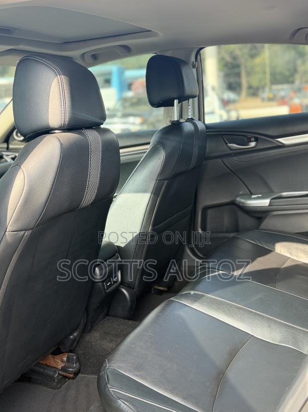 Honda Civic Touring Coupe 2018 Black