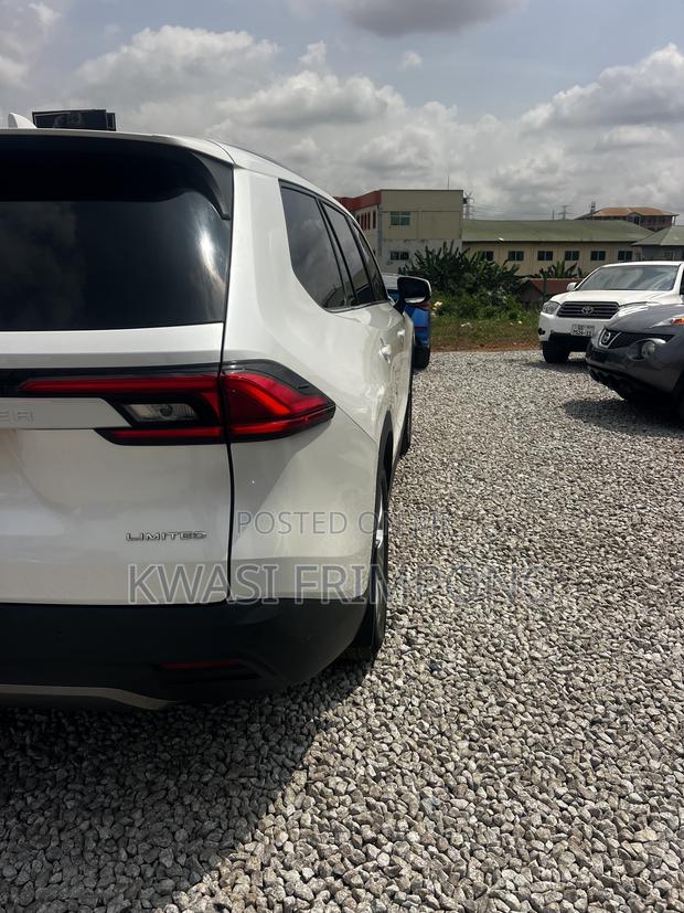 Toyota Grand Highlander Hybrid Limited AWD 2024 White