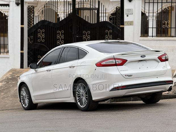 Ford Fusion 2015 White