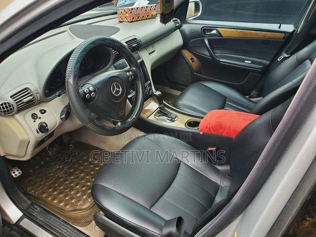 Mercedes-Benz C230 2010 Silver