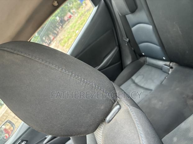 Toyota Yaris iA 1.5 FWD 2017 Red