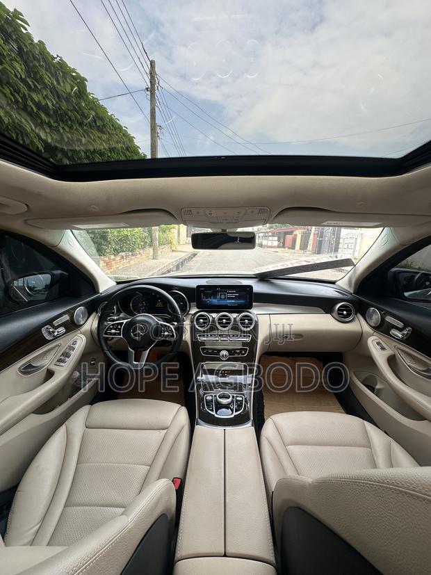 Mercedes-Benz C300 2020 Silver