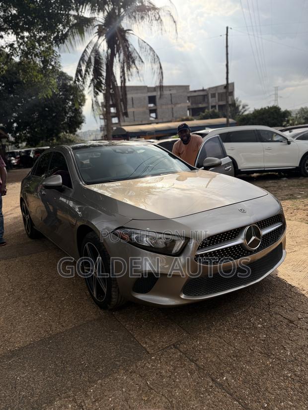Mercedes-Benz A-Class Base A 220 AWD 4MATIC 2020 Gold