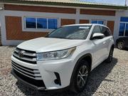 Toyota Highlander 2017 White for sale