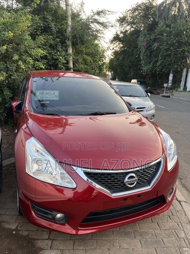 Nissan Tiida 1.5L 16V 2014 Red