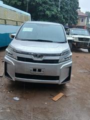 Toyota Voxy 2018 Silver for sale