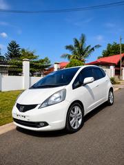 Honda Fit Automatic 2010 White for sale