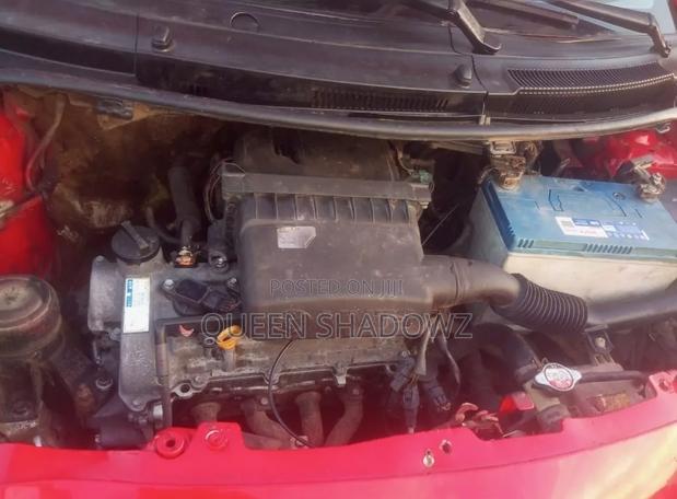 Toyota Vitz 2010 Red