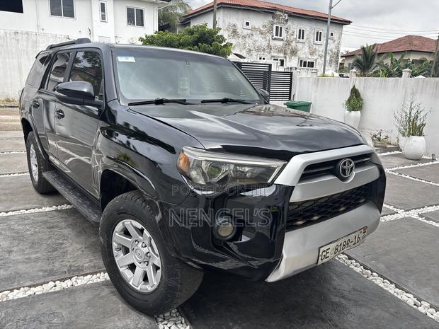Toyota 4-Runner SR5 Premium 4dr 4x2 (4.0L 6cyl 5A) 2016 Black