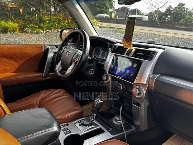 Toyota 4-Runner SR5 Premium 4dr 4x2 (4.0L 6cyl 5A) 2016 Black