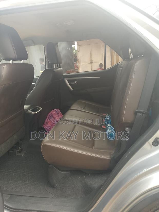 Toyota Fortuner 2016 Silver