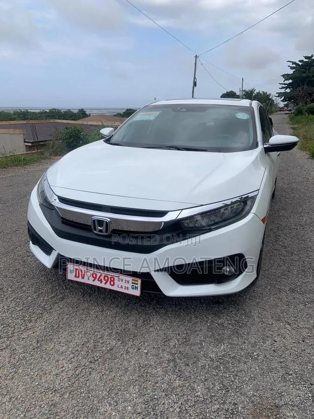 Honda Civic Touring 4dr Sedan (1.5L 4cyl) 2017 White